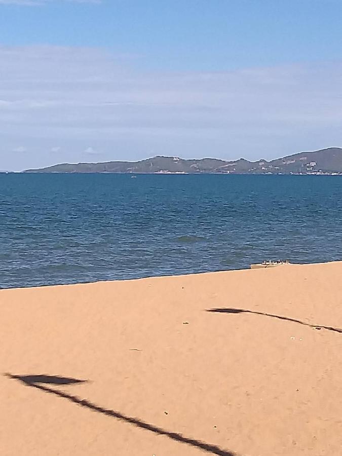 จอมเทียน มอร์นิ่งสตาร์ เกสท์เฮ้าส์ Hotel หาดจอมเทียน ภายนอก รูปภาพ