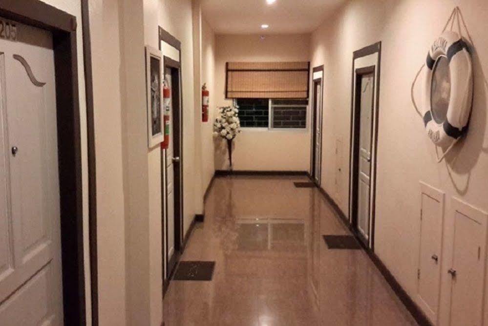 จอมเทียน มอร์นิ่งสตาร์ เกสท์เฮ้าส์ Hotel หาดจอมเทียน ภายนอก รูปภาพ